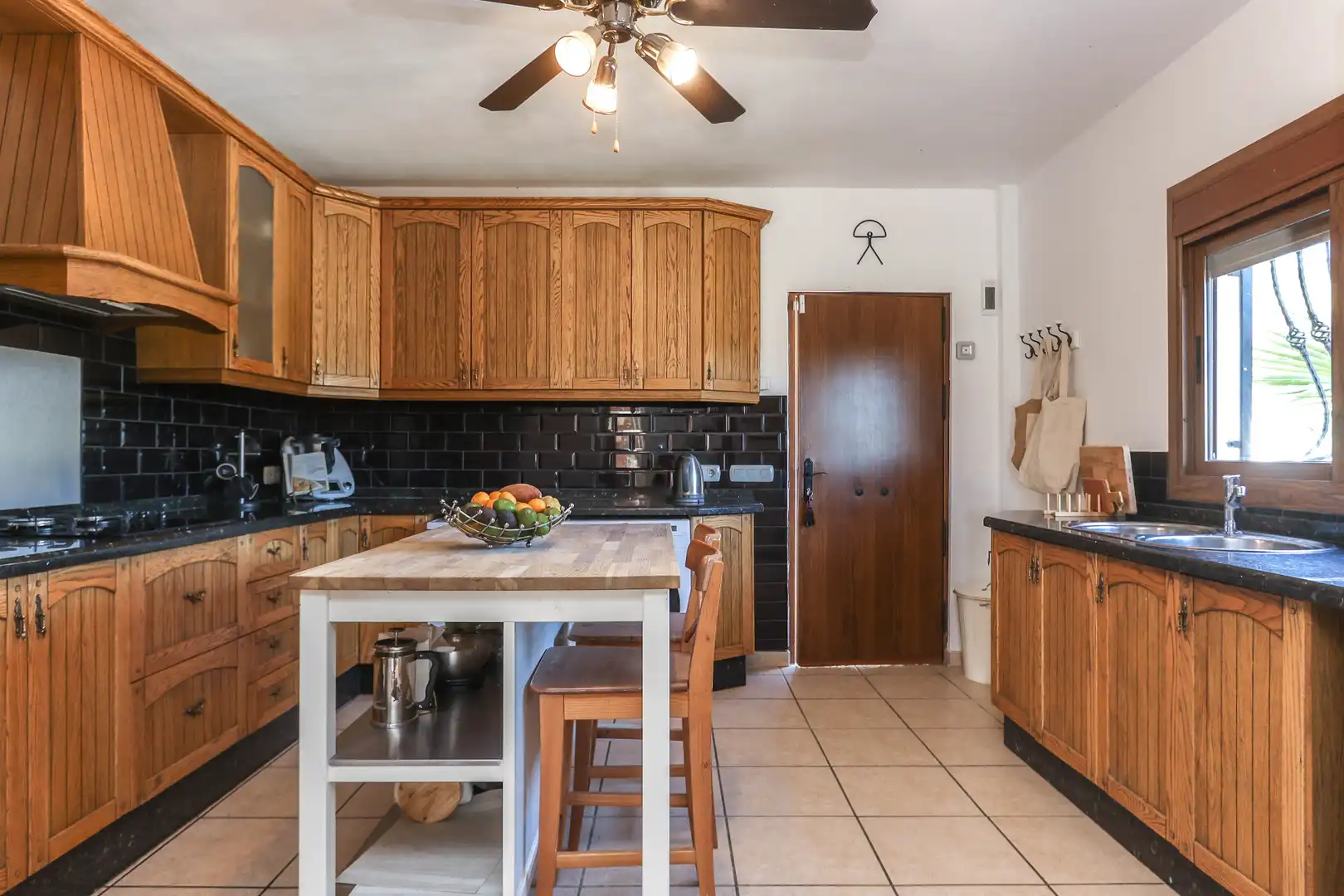 Casa con piscina en venta en Calle Meson, imagen 17
