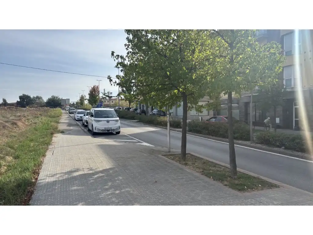 Außenansicht von Erdgeschoss zum Verkauf in Manlleu, Barcelona