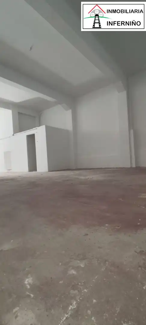 Local comercial en venta en Porta Nova, imagen 5