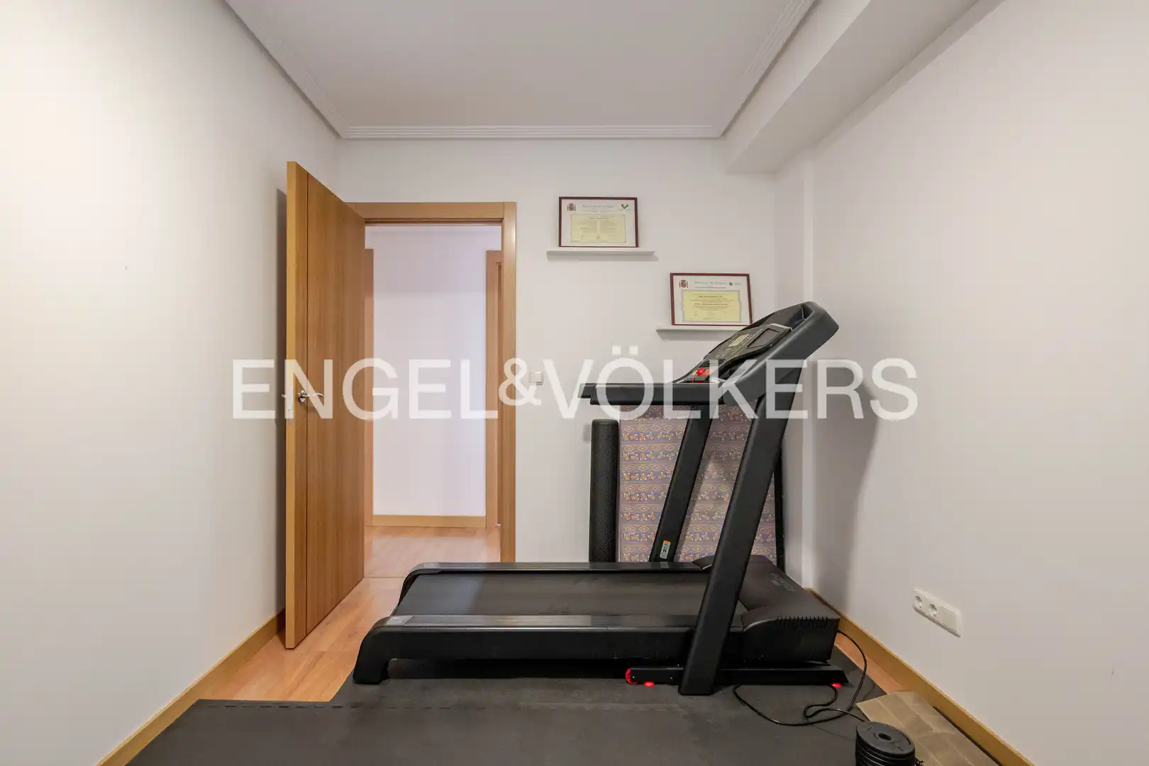 Piso en venta en Astigarraga con Calefacción, Jardín privado y Terraza