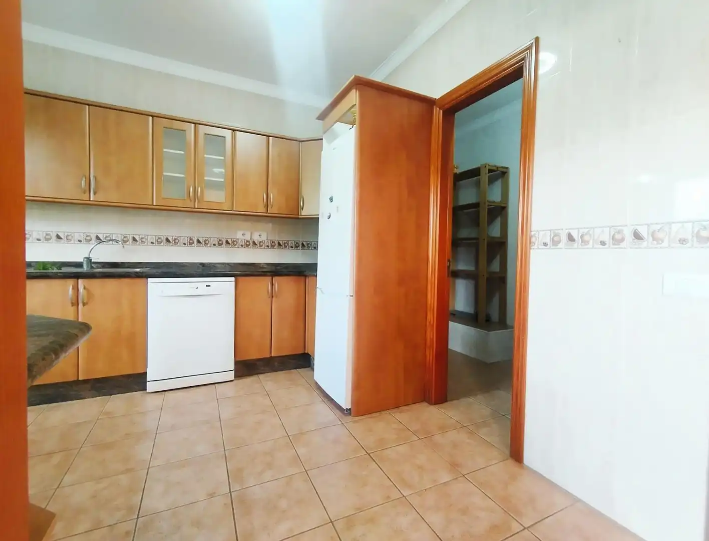 Cuina de Casa o xalet en venda en Teror amb Aire condicionat, Jardí privat i Terrassa
