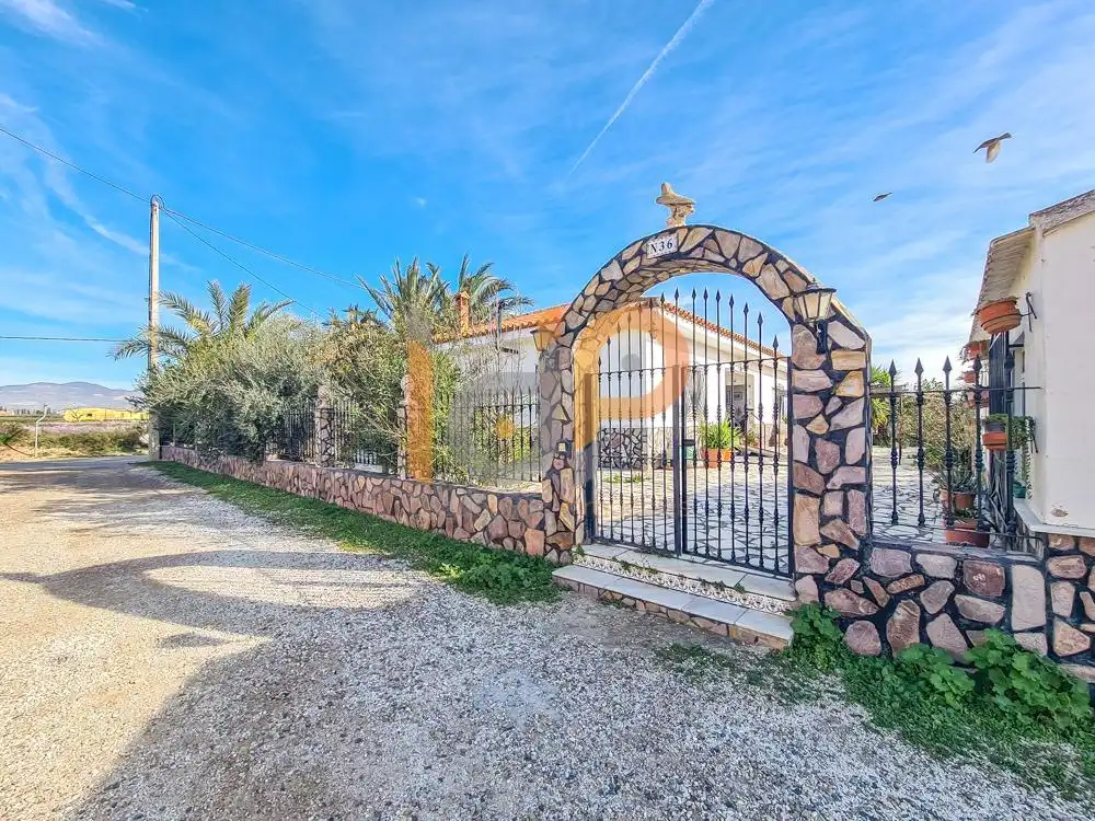House with garden for sale in Huércal-Overa, imagen 3
