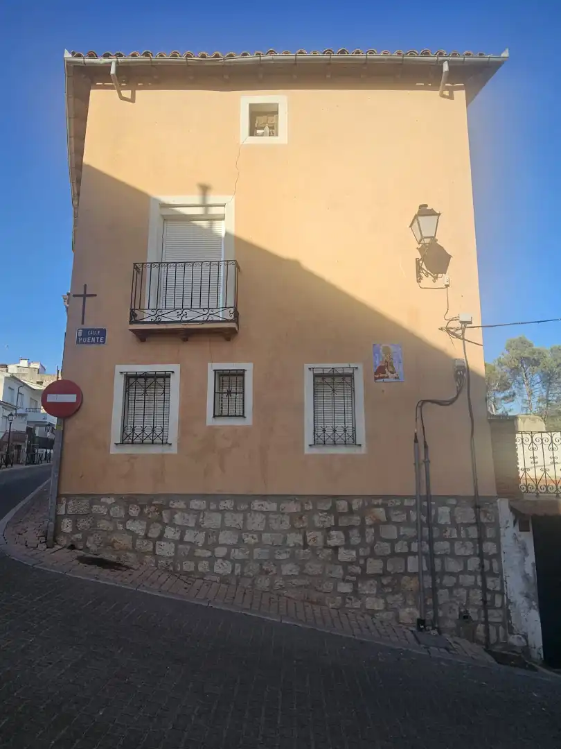 Vista exterior de Casa adosada en venta en Orusco de Tajuña con Amueblado