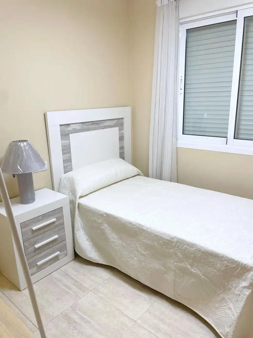 Mini appartamento con terrazza in affitto a Calle INGENIERO JUAN GARCIA, imagen 14