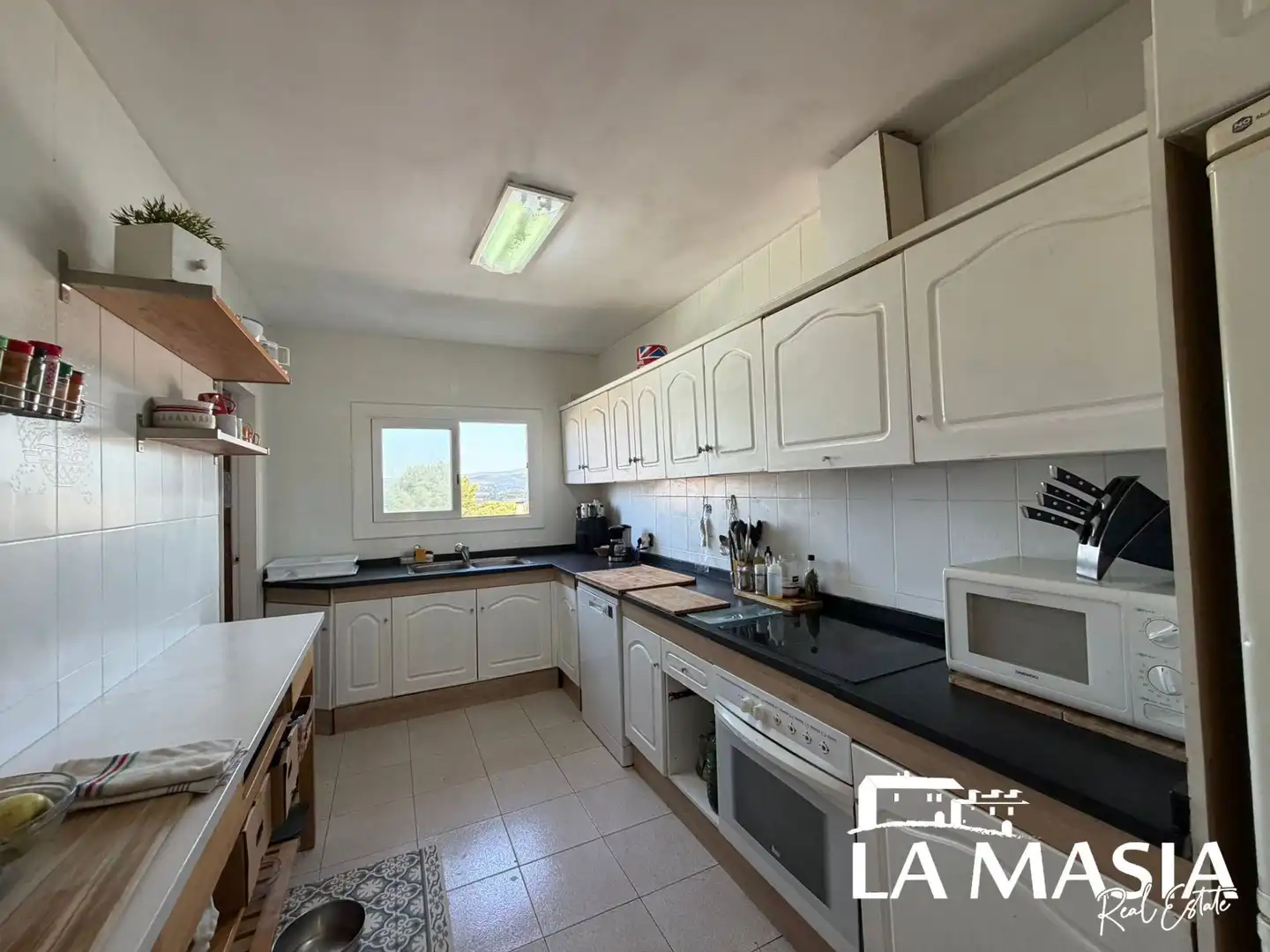 Kitchen of Detached homes for sale in Sant Pere de Ribes  with Air Conditioner and Private garden