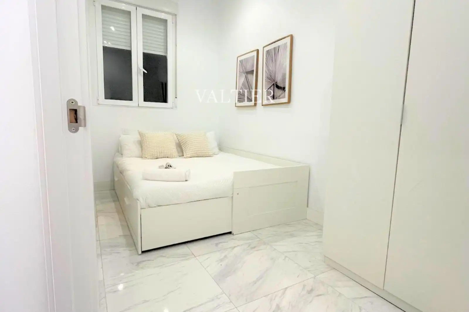 Flat with lift for sale in Ilustración, imagen 11