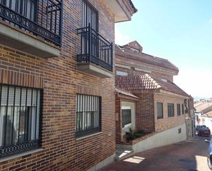 Exterior view of Garage for sale in Valdemorillo