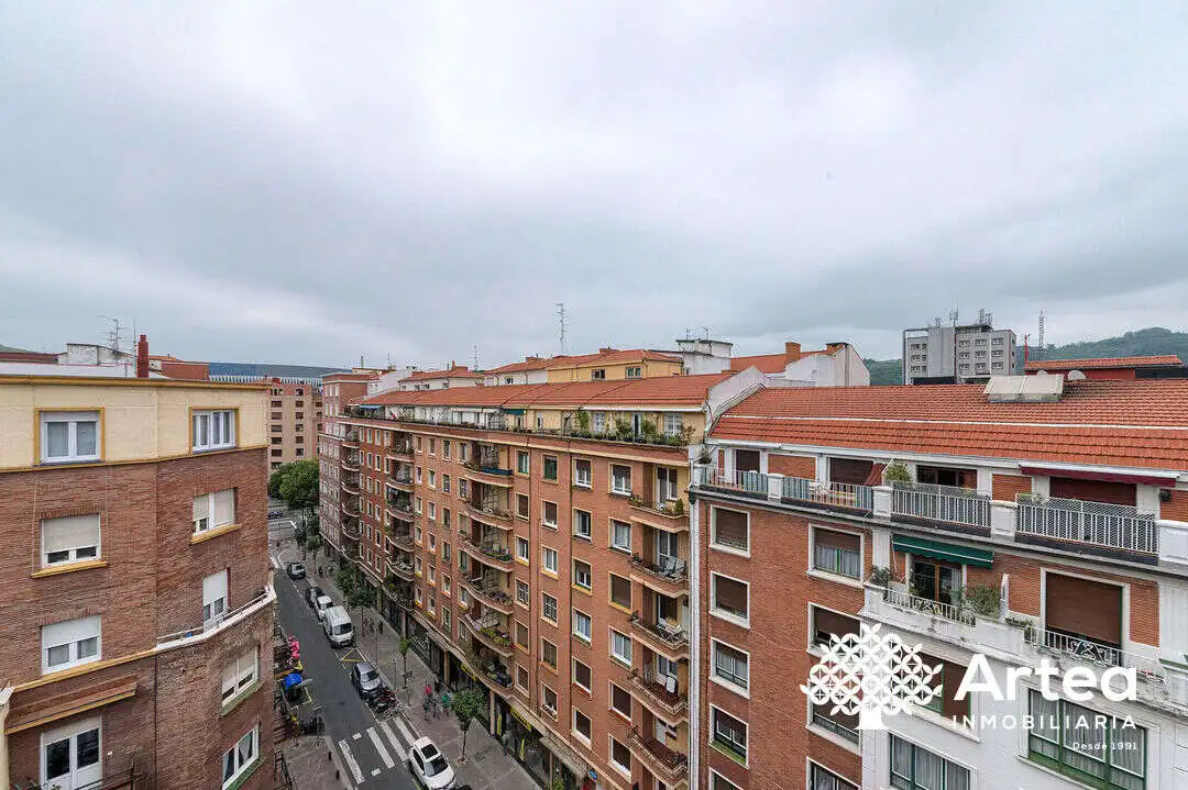 Àtic en venda a José María de Escuza Kalea, Sabino Arana - Jesuitas
