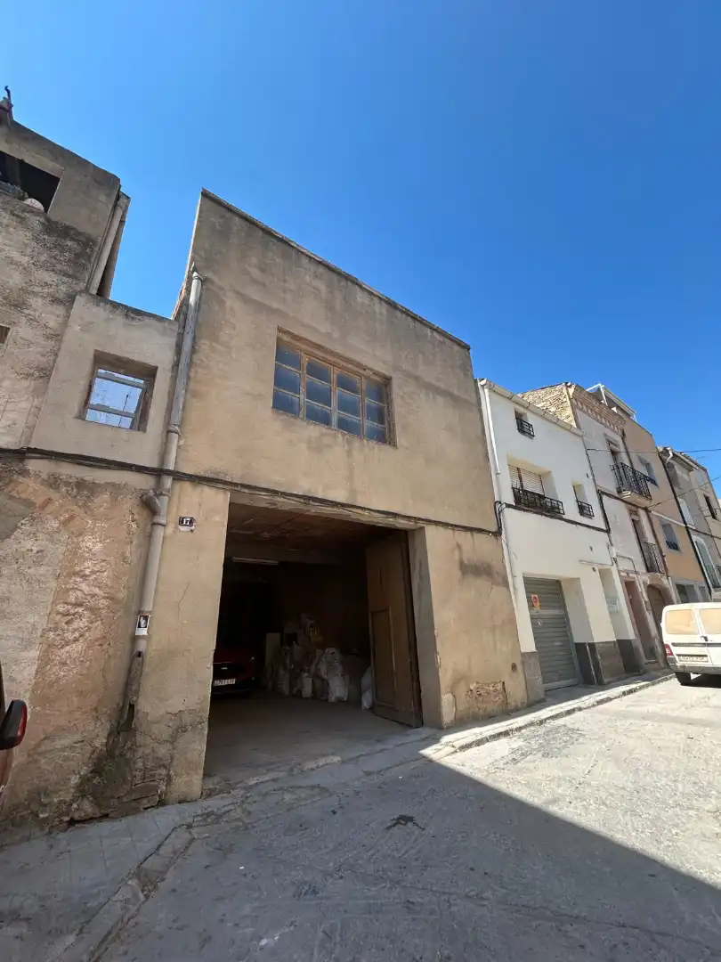 Industrial building for sale in Carrer Verdaguer 17