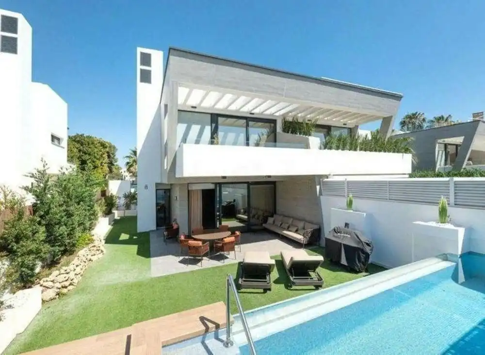 Terrace of Detached homes for rent in Marbella  with Air Conditioner, Heating and Private garden