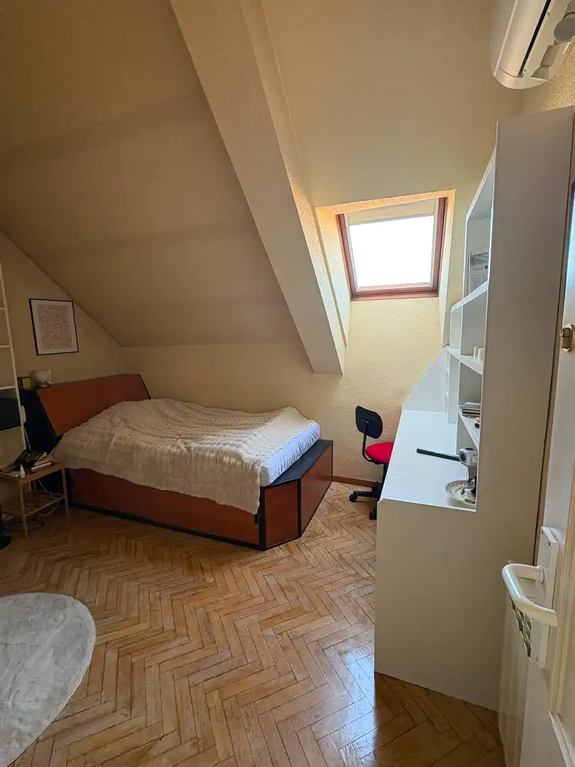 Dormitori de Dúplex de lloguer en Madrid amb Aire condicionat, Calefacció i Terrassa