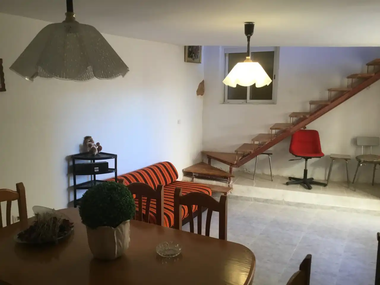 Casa adosada en venda en Villamayor de los Montes amb Calefacció, Parquet i Moblat