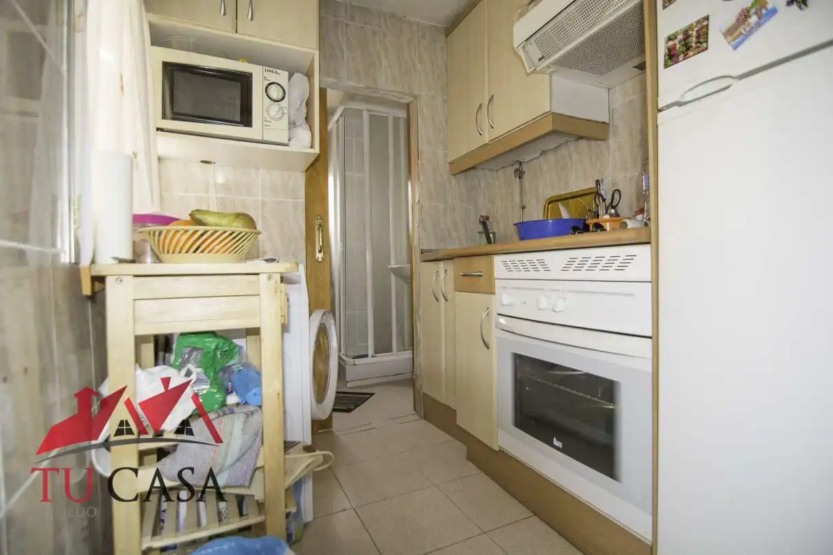 Cuina de Casa o xalet en venda en Toledo