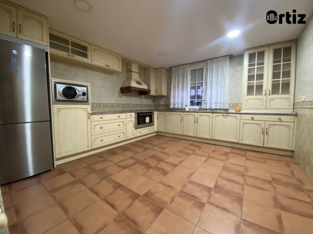 Casa-chalet en Alquiler en Fresnos I y II