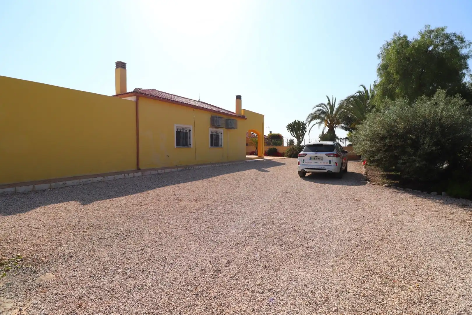Exterior view of Houses for sale in Albatera  with Community pool