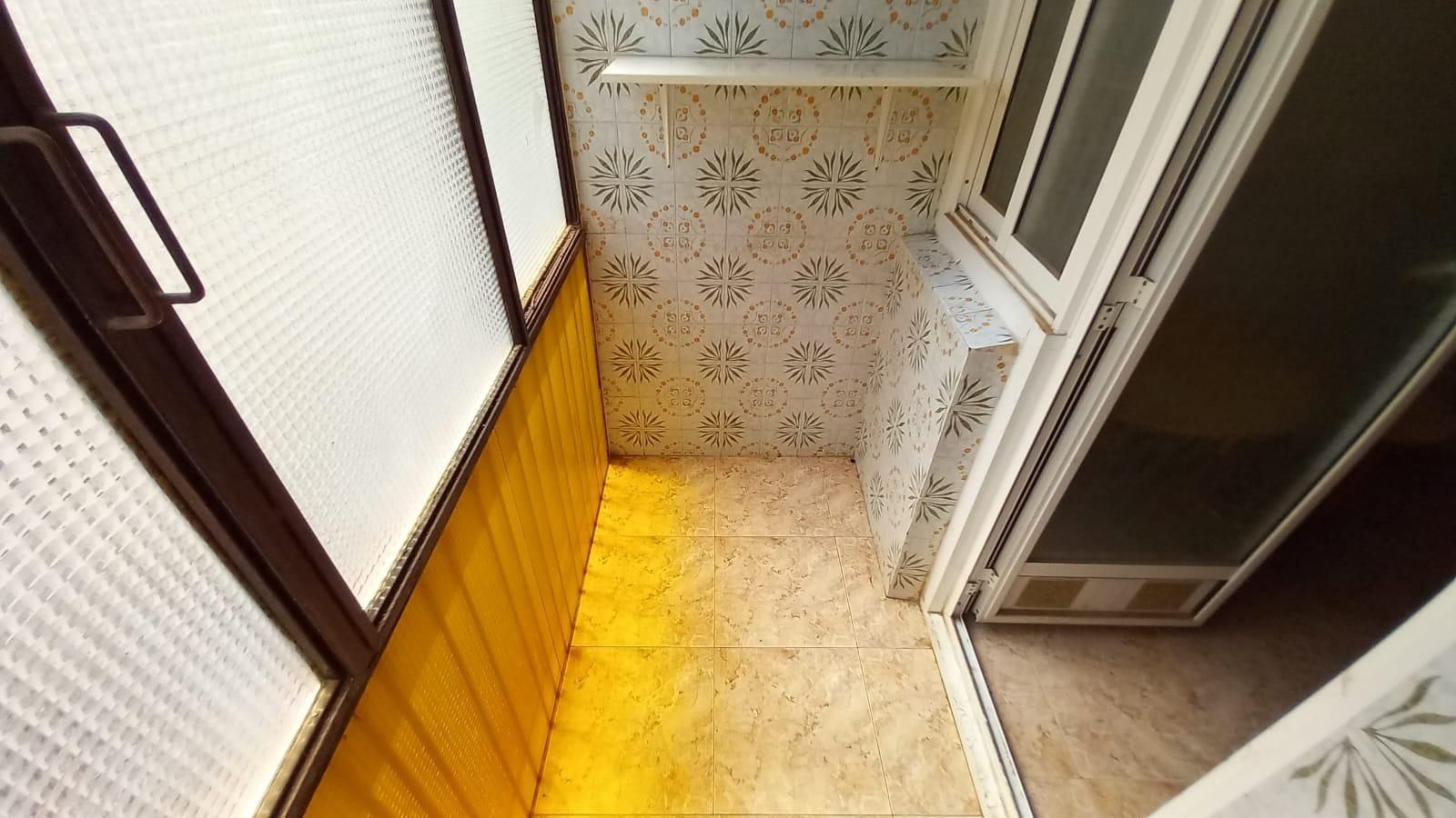 Flat for sale in Sax  with Terrace