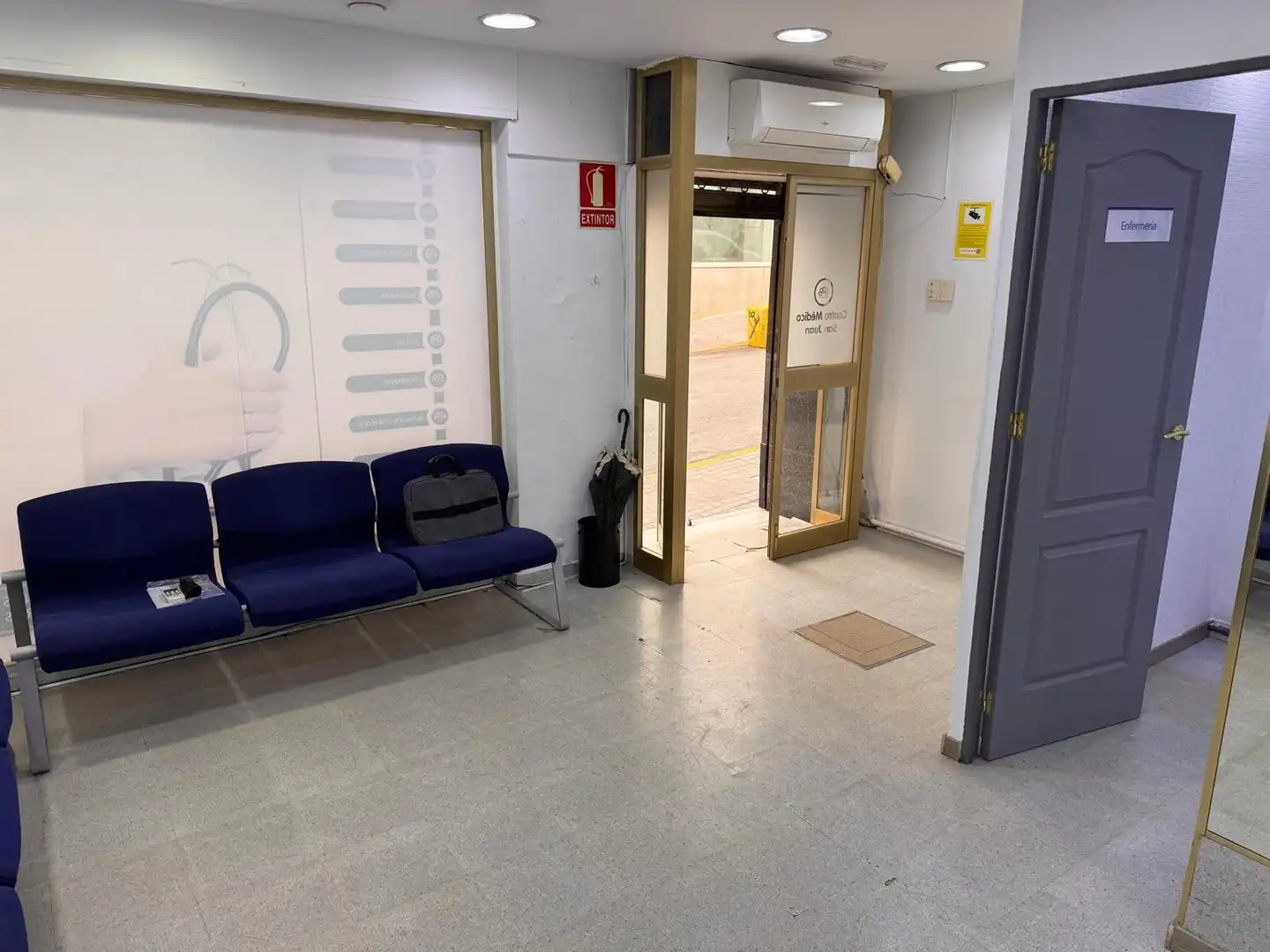 Commercial properties for sale in San Juan de Aznalfarache