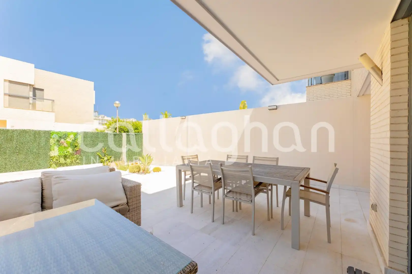 Terrace of Detached homes for rent in Paterna  with Air Conditioner, Heating and Private garden