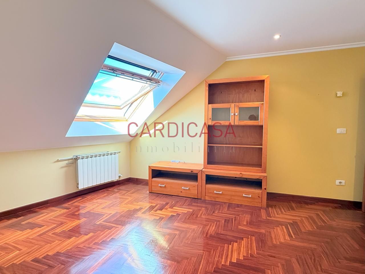 Bedroom of Attic for sale in Vigo   with Heating and Parquet flooring