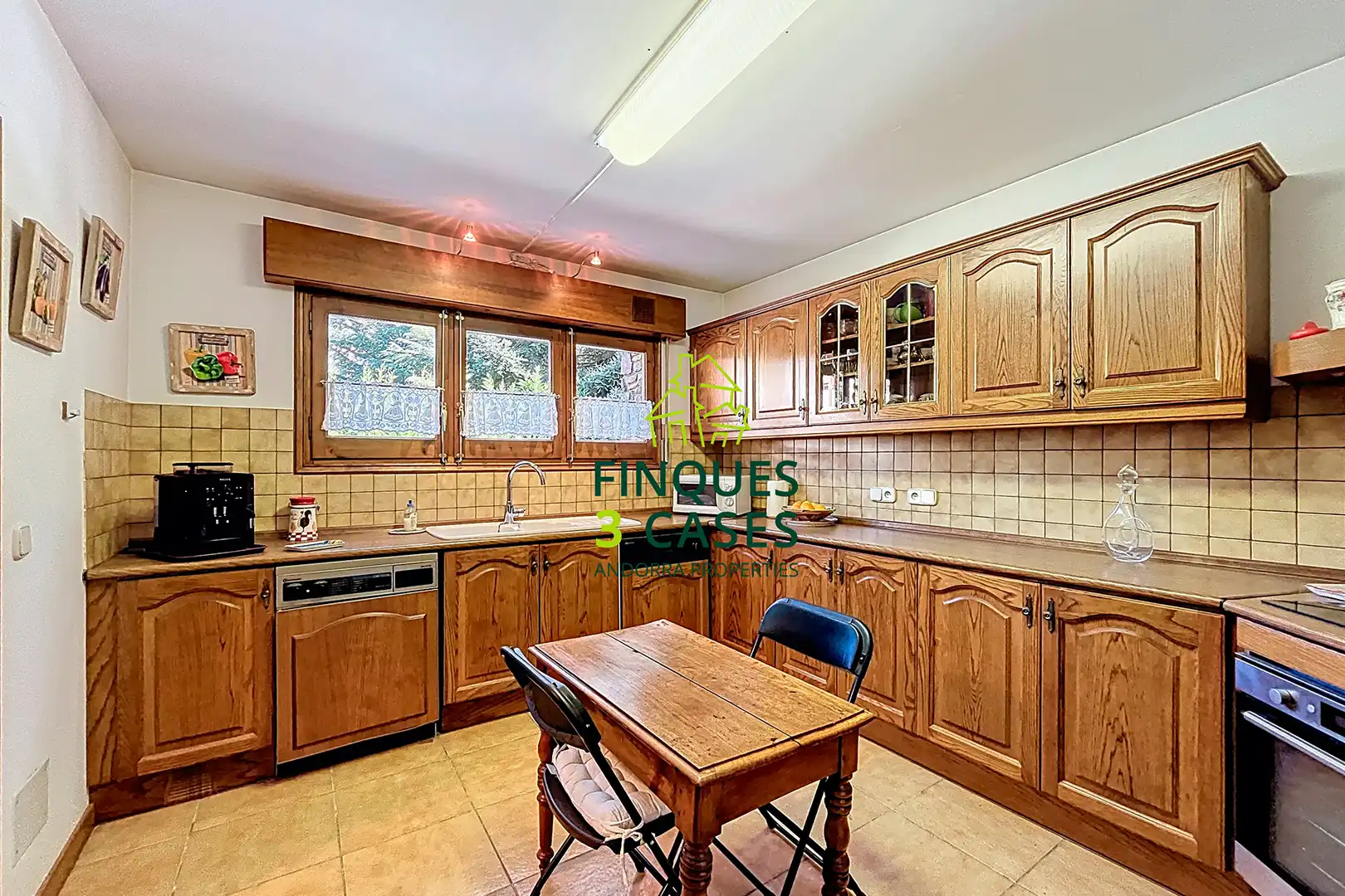 Casa adosada en venta en La Massana pueblo