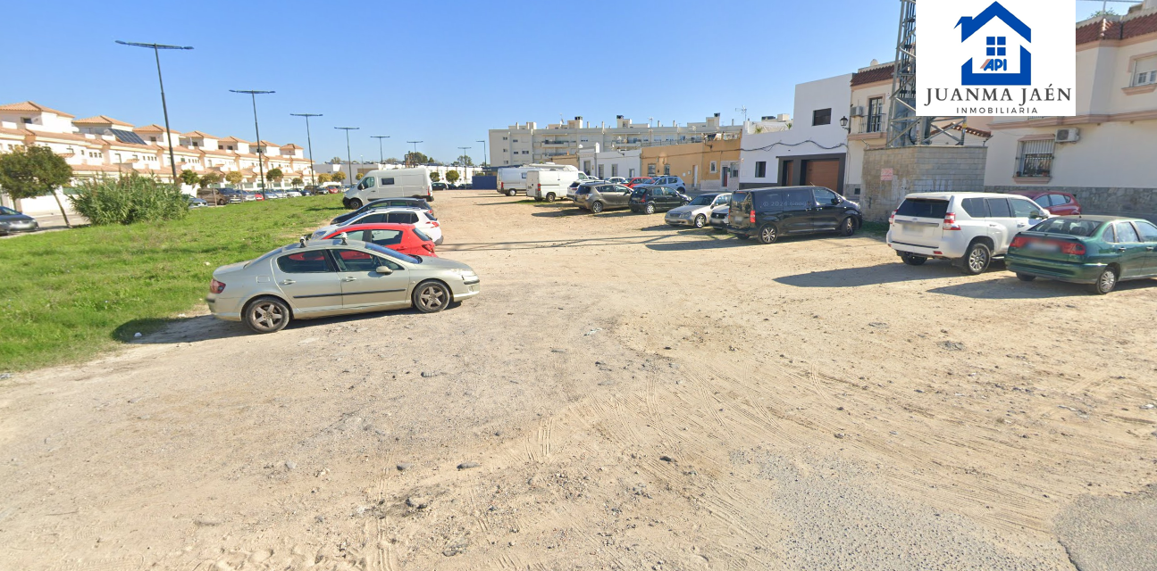 Parking of Residential for sale in San Fernando