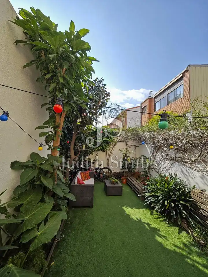 Casa adosada en venta en De Peronella, Sant Andreu de Palomar