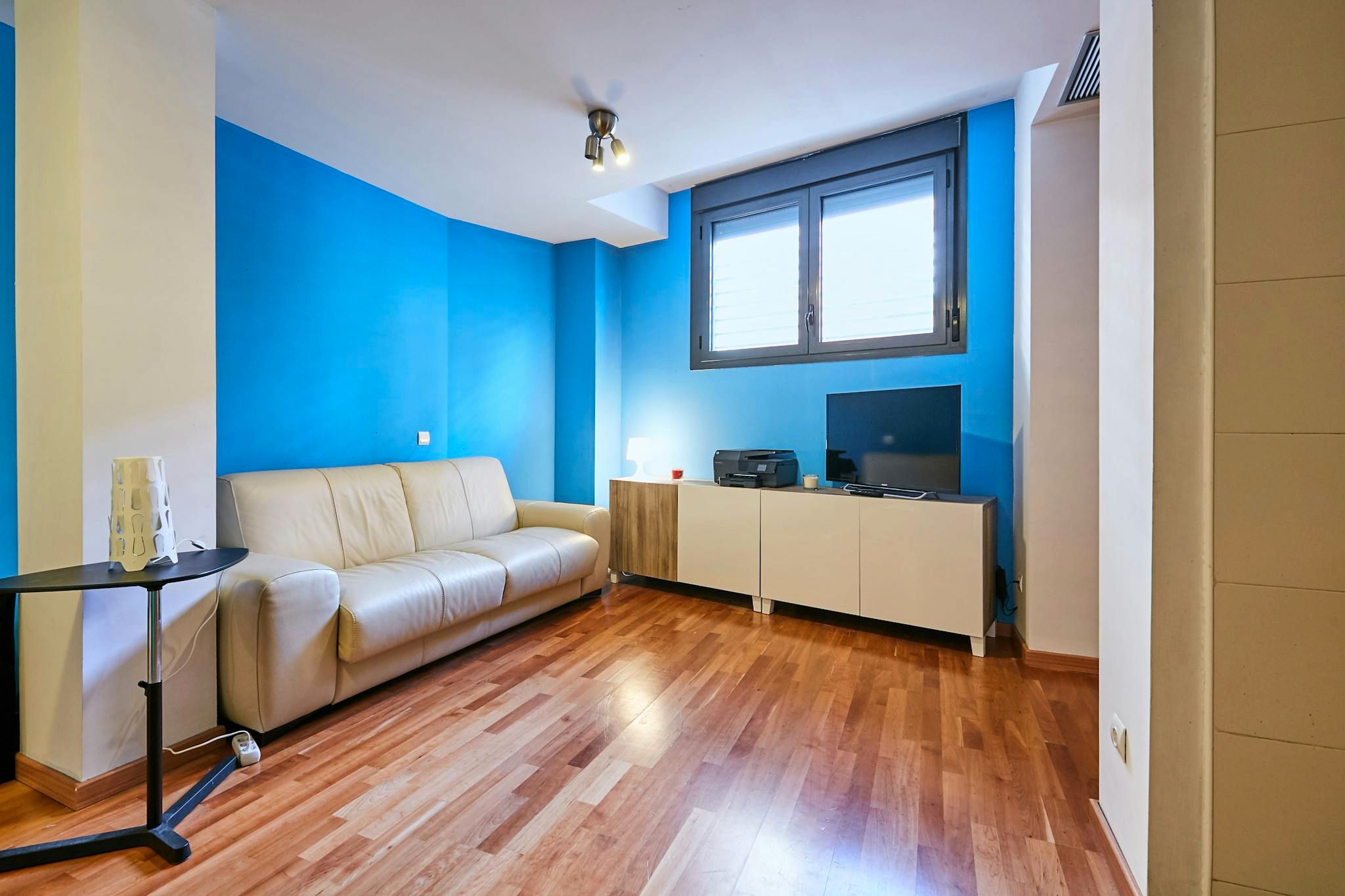 Flat to rent in N/A, Adelfas
