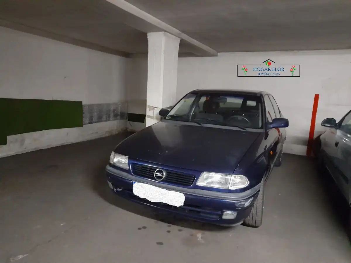 Garatge en venda a Salesas