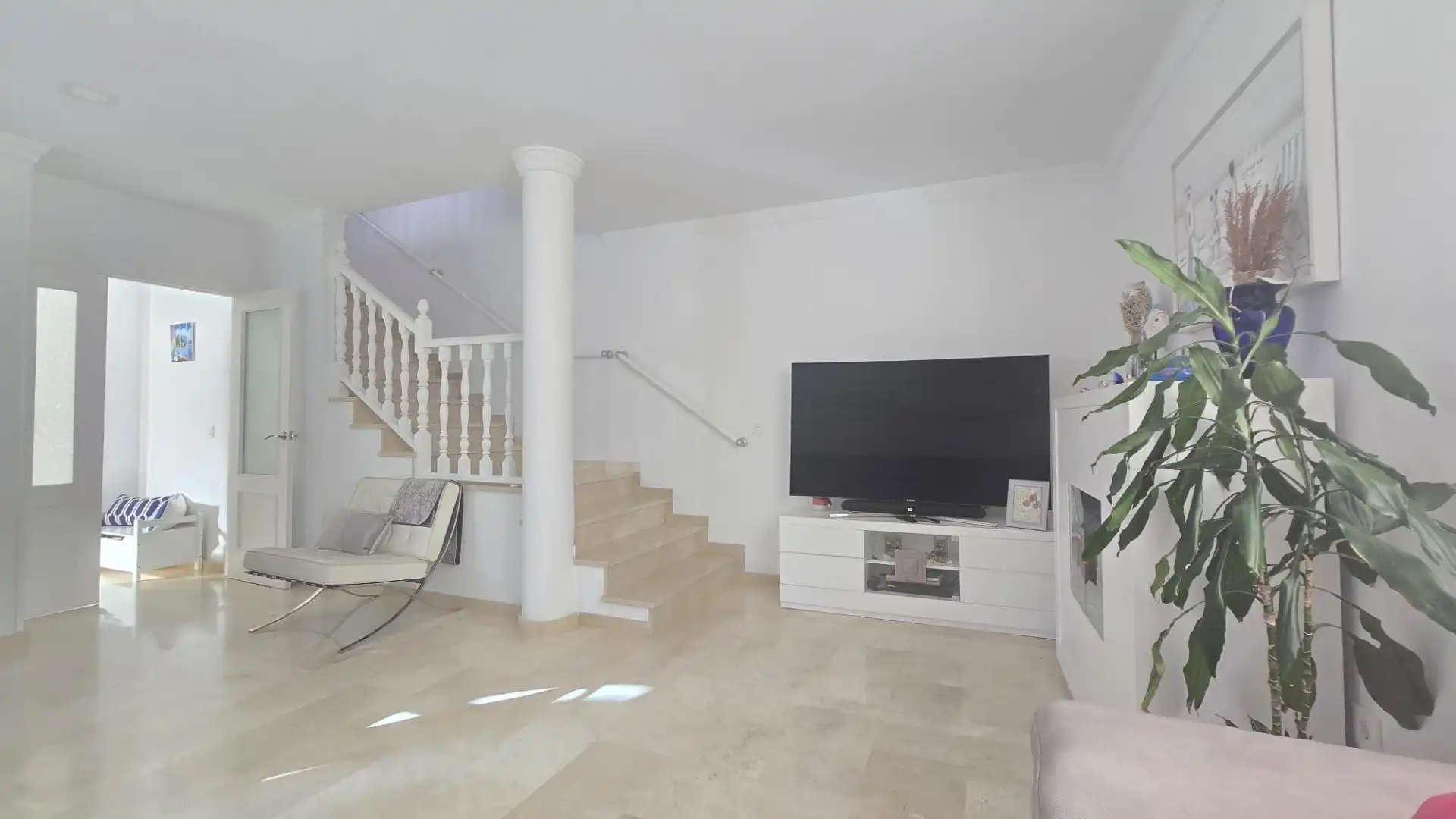 Sala de estar de Casa adosada en venta en Chiclana de la Frontera con Aire acondicionado, Calefacción y Trastero
