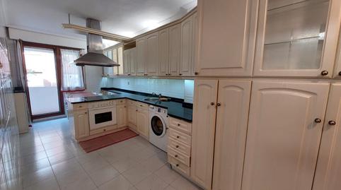 Photo 3 of Duplex for sale in Calle de Ricardo Sacristán, San Martín, Araba - Álava