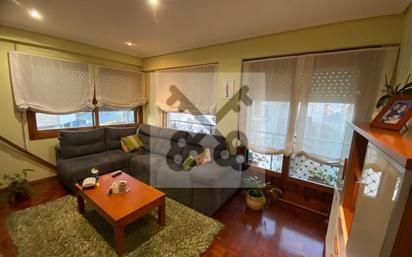 Living room of Flat for sale in O Grove  
