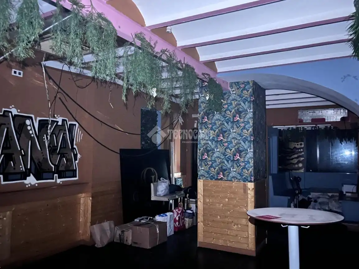 Local comercial en venta en Peñamefecit - Avda Barcelona, imagen 8
