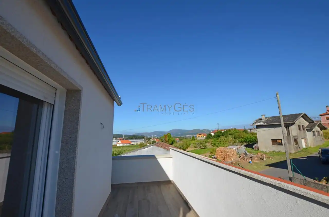 Terraza de Casa o chalet en venta en A Guarda   con Calefacción, Jardín privado y Terraza