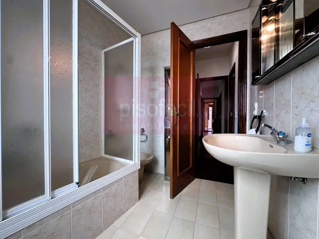Baño de Piso en venta en Lugo