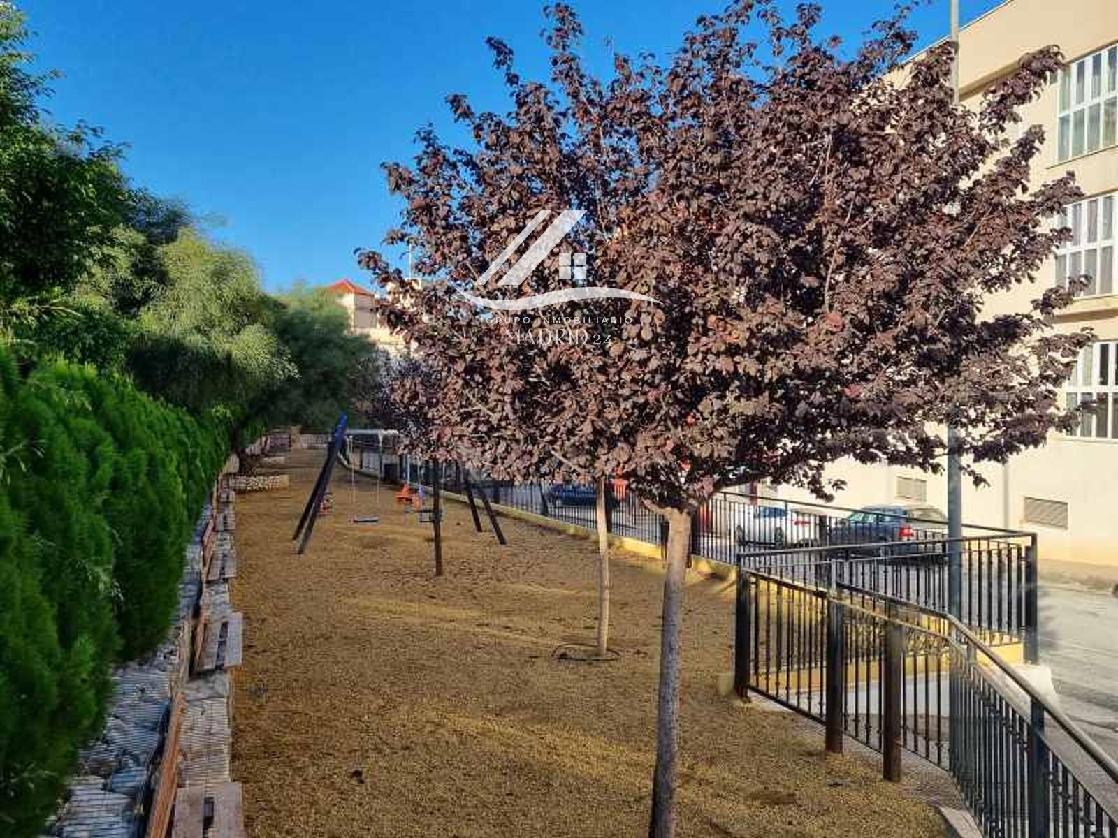 Vista exterior de Pis en venda en Macael amb Terrassa i Traster