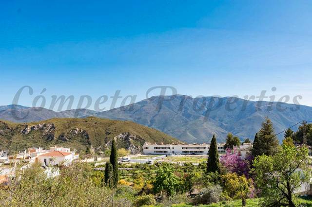 Edificio en Venta en Soportújar