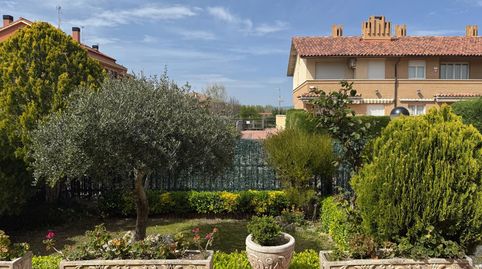 Foto 2 de Casa adosada en venta en Calle Prado, 37, Castañares de Rioja, La Rioja