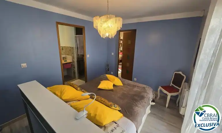 Dormitori de Casa o xalet en venda en Roses amb Calefacció, Jardí privat i Traster