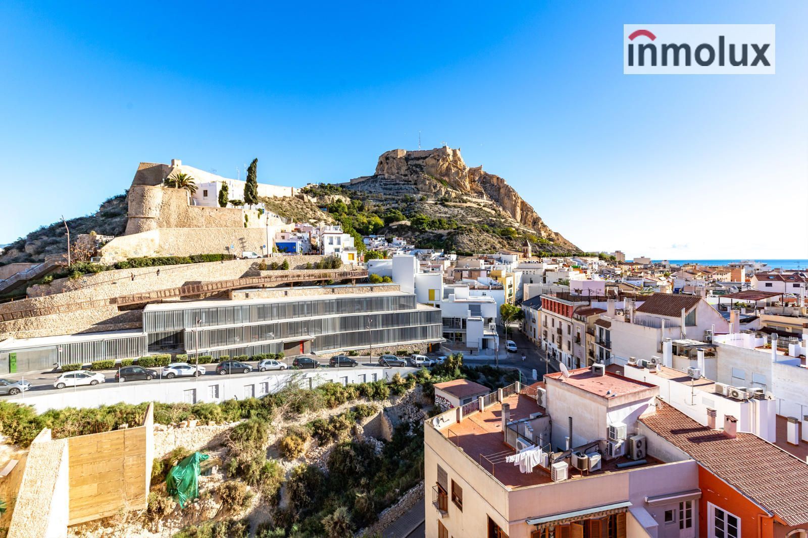Vista exterior de Pis en venda en Alicante / Alacant amb Aire condicionat, Calefacció i Terrassa