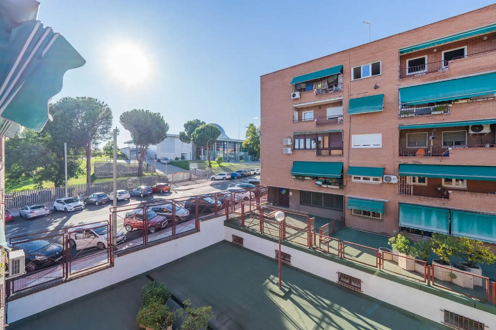 Exterior view of Flat for sale in Alcobendas  with Air Conditioner, Heating and Terrace