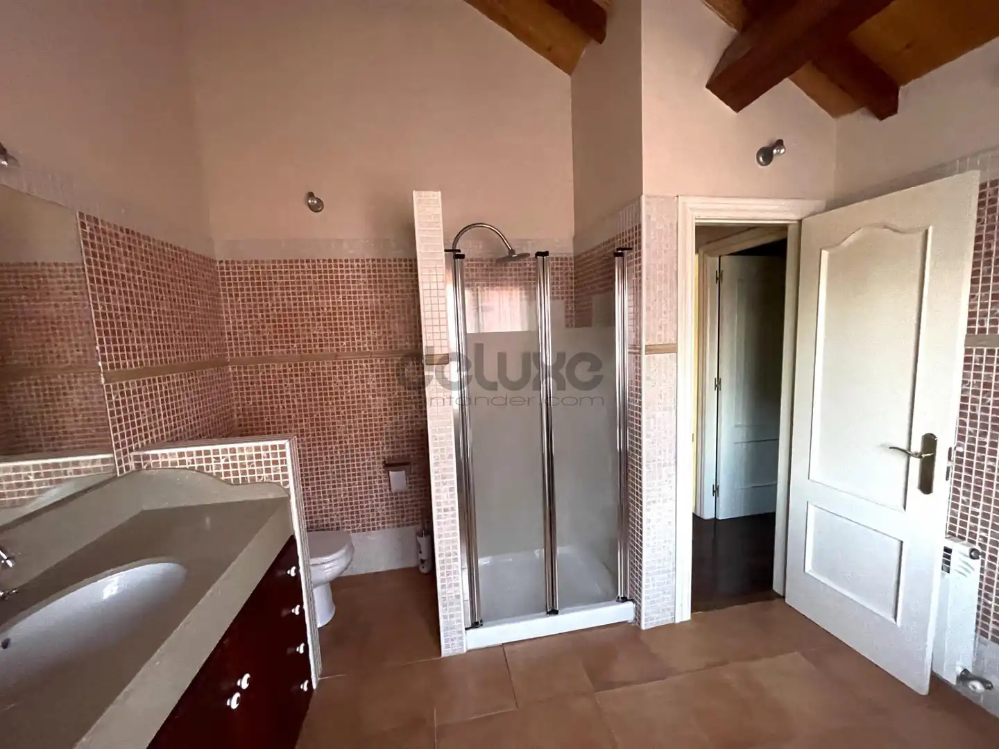 Badezimmer von Maisonette zum Verkauf in Piélagos mit Heizung und Abstellraum