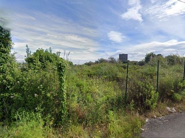 Wohnbaugrundstück zum Verkauf in Sur