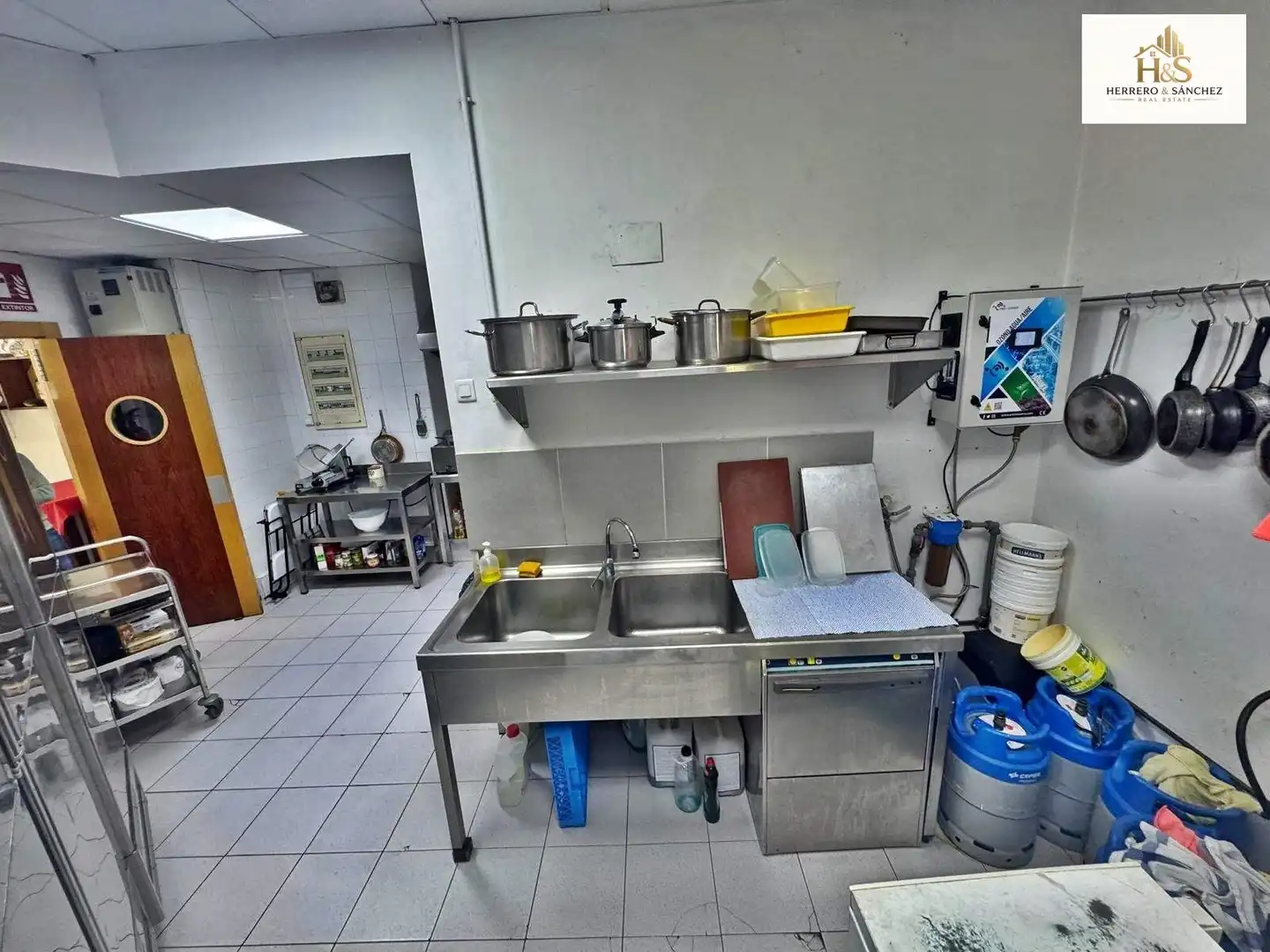 Local comercial de lloguer a Calle de Santo Domingo, imagen 16