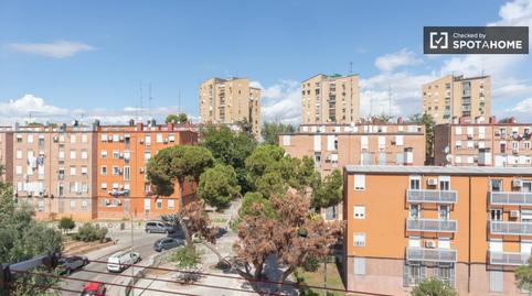Photo 4 of Flat to share in Lucero, Madrid