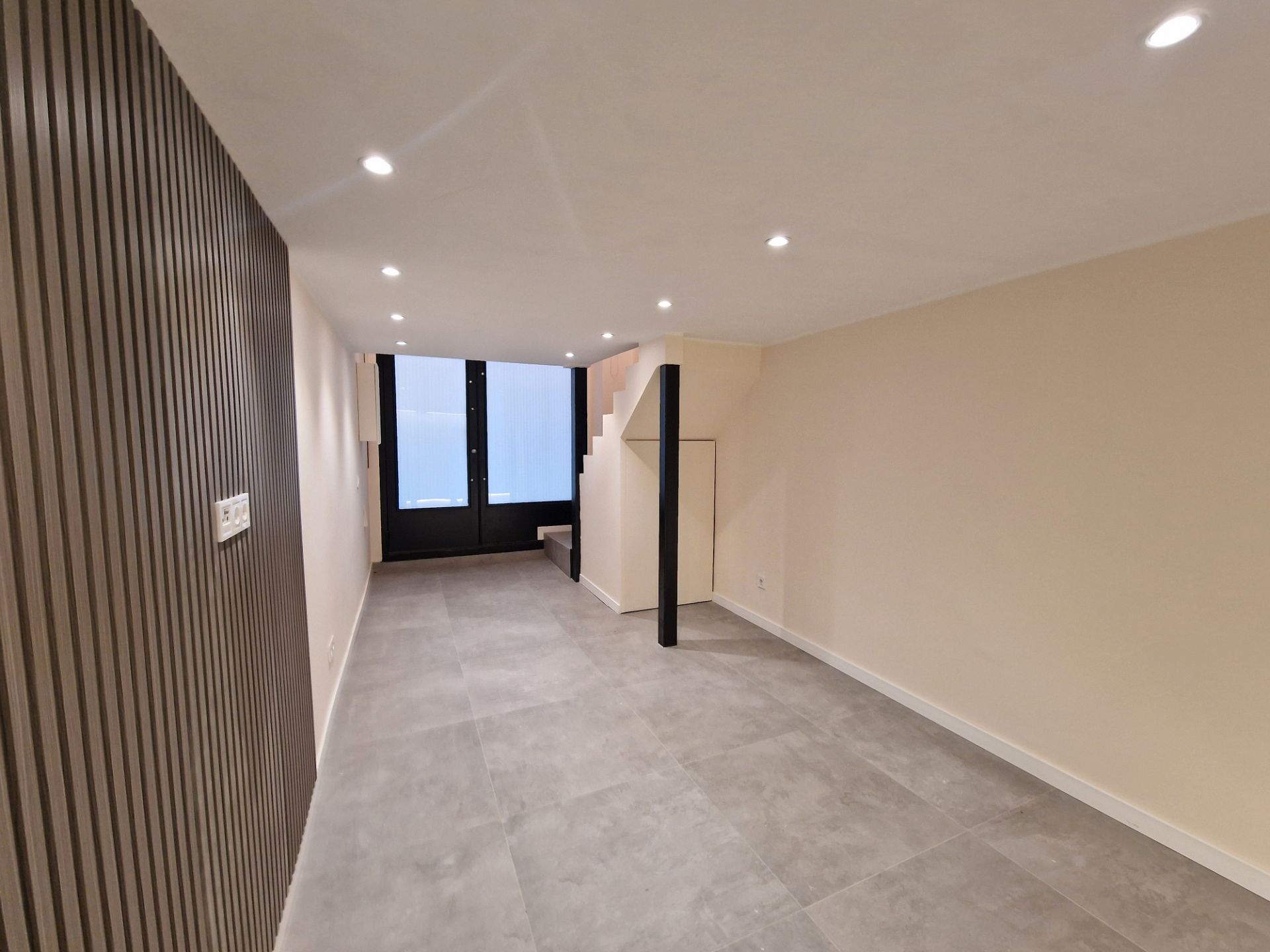 Estudio en venta en  Barcelona Capital con Horno y Alarma