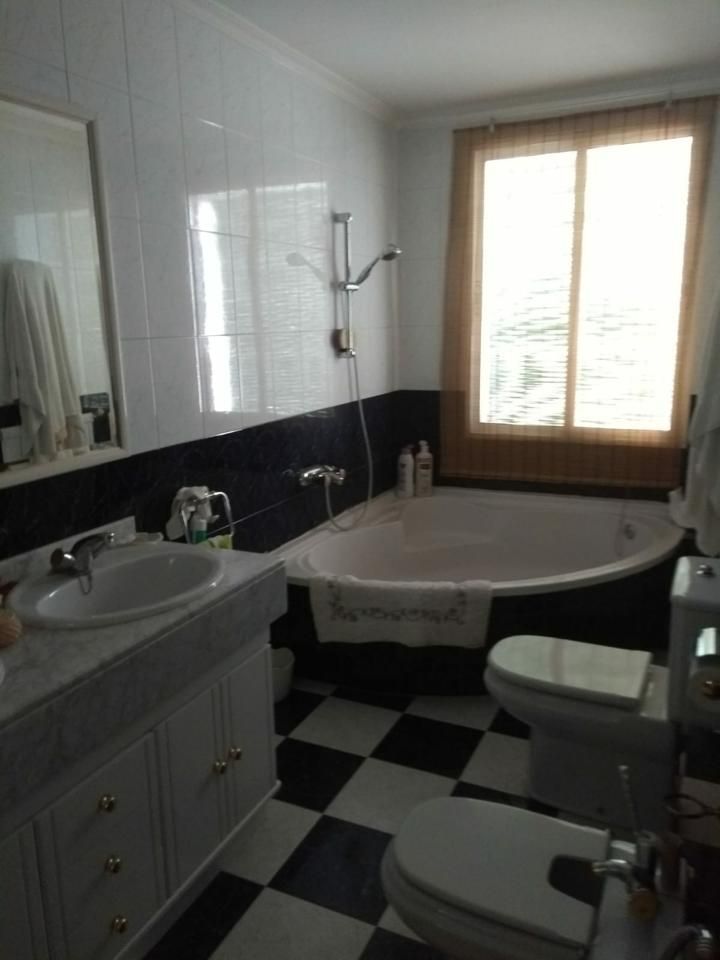 Baño de Casa o chalet en venta en El Acebrón   con Calefacción, Jardín privado y Piscina