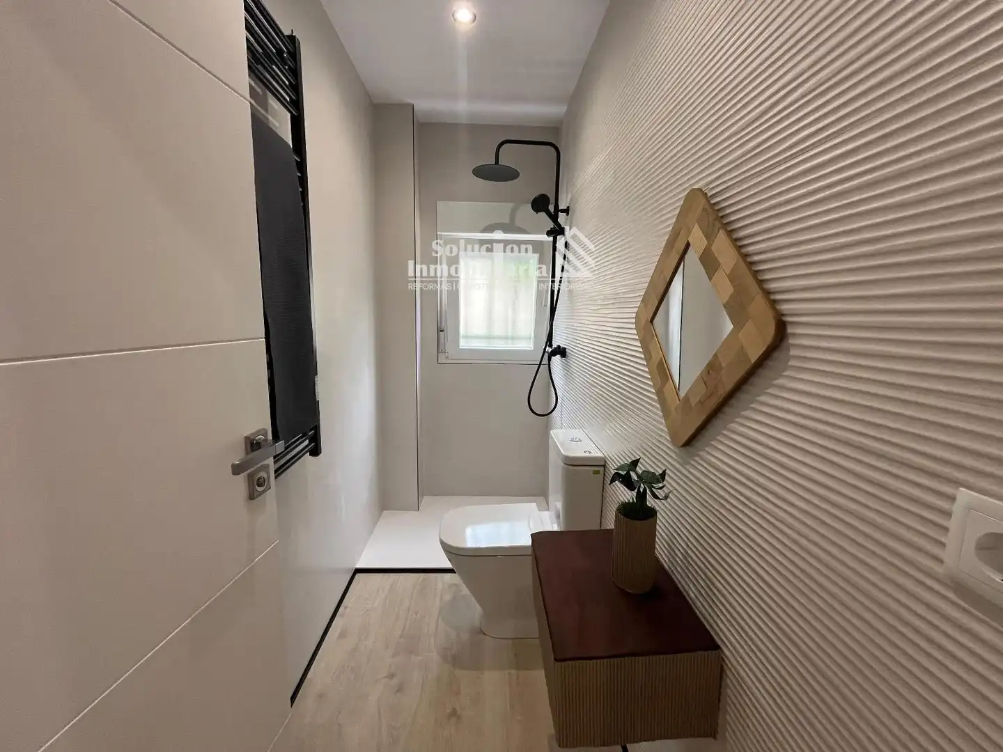 Baño de Piso en venta en Salamanca con Calefacción y Terraza