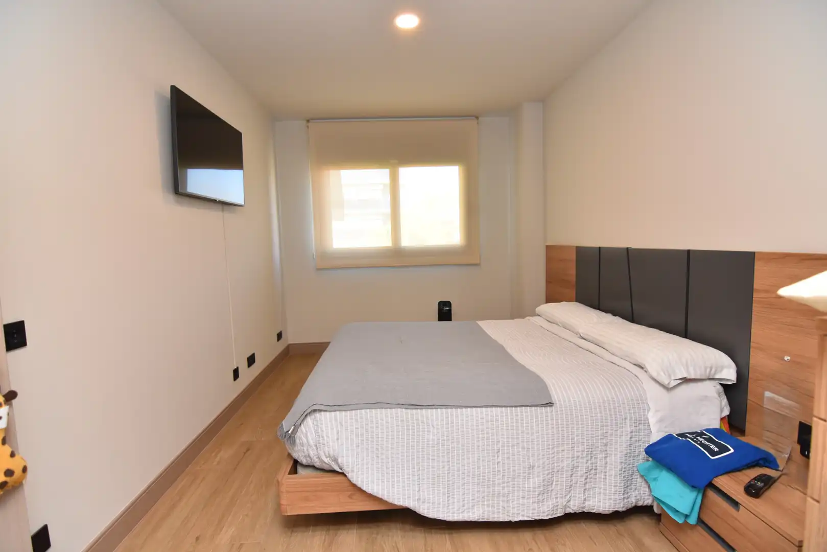 Schlafzimmer von Wohnung zum Verkauf in Pineda de Mar mit Klimaanlage, Heizung und Privatgarten