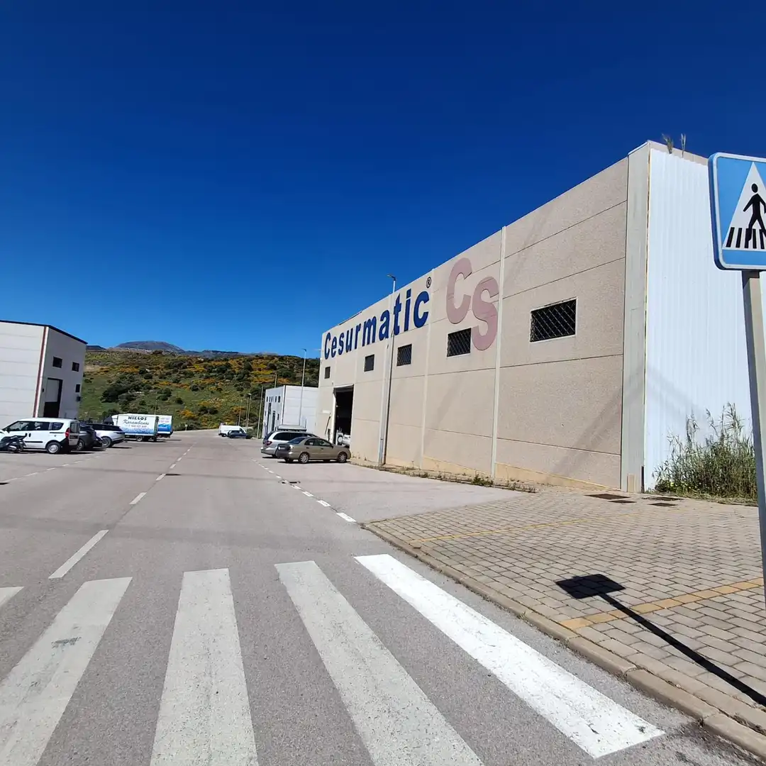 Außenansicht von Fabrik Grundstücke zum Verkauf in Casares