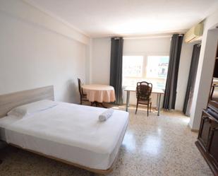 Dormitori de Apartament de lloguer en  Valencia Capital amb Aire condicionat